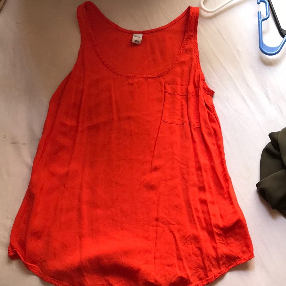 Orange top